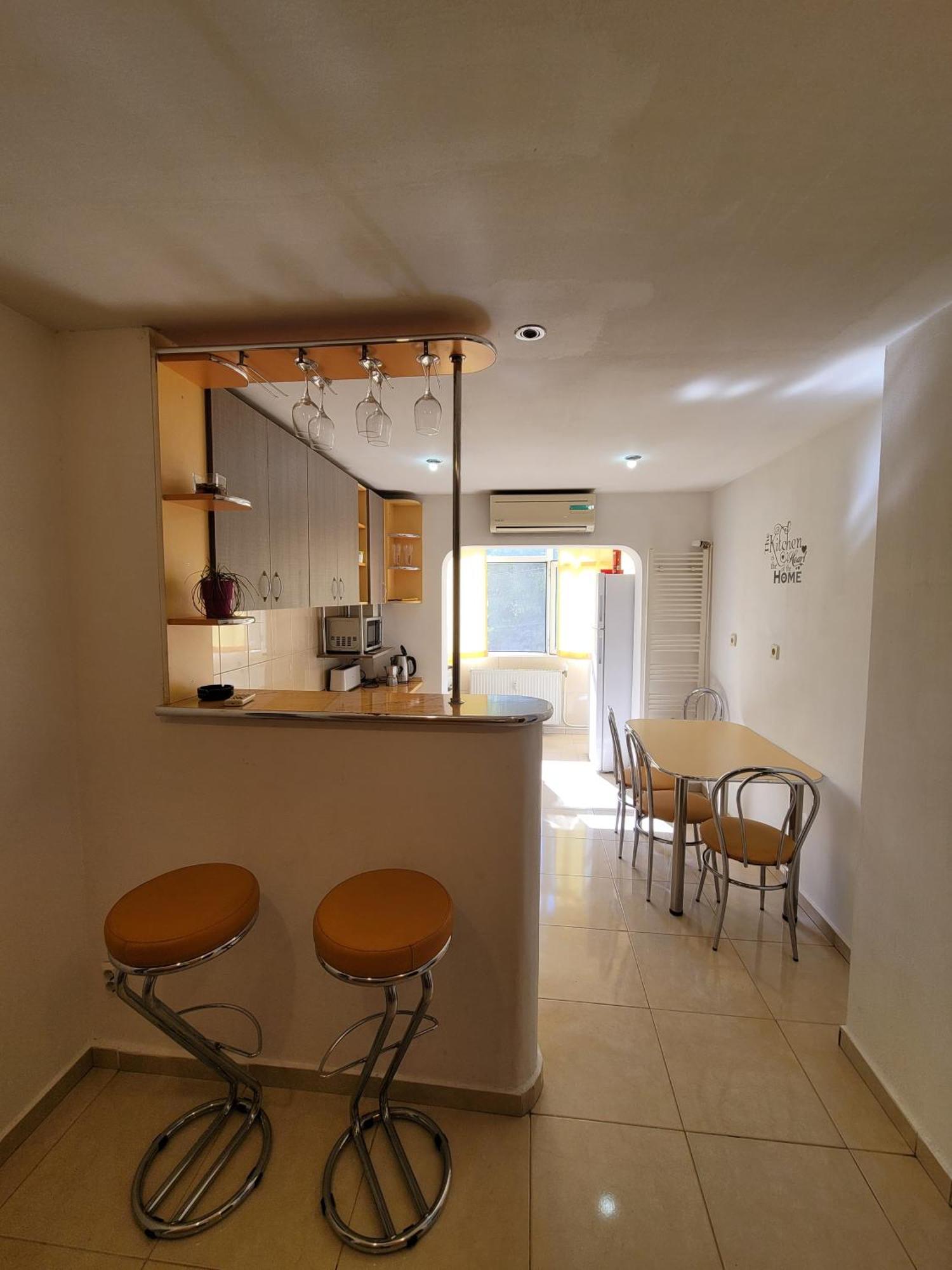 Alia Apartment Oradea Exterior photo